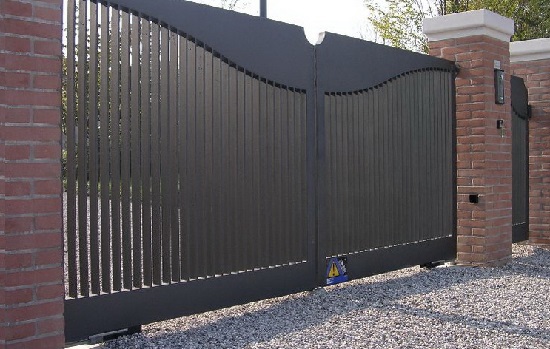 Купить новые ворота Абакан откатные в Новоуральске по цене от 82696 руб