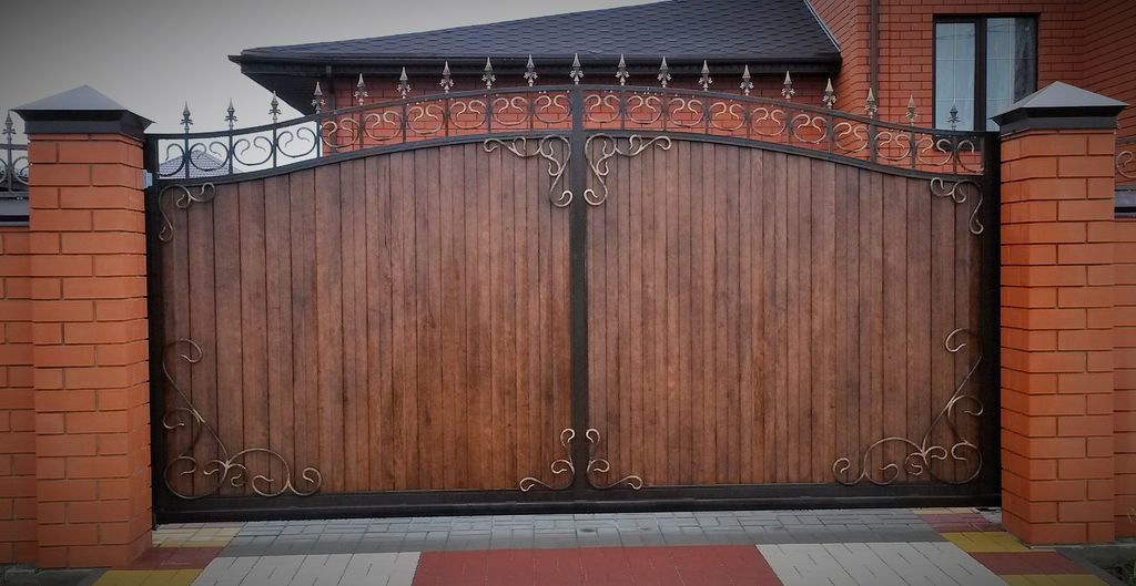Купить простые ворота для дома: советы по выбору, установке и уходу в Новоуральске от 33079 руб | ВоротМастер-Нву